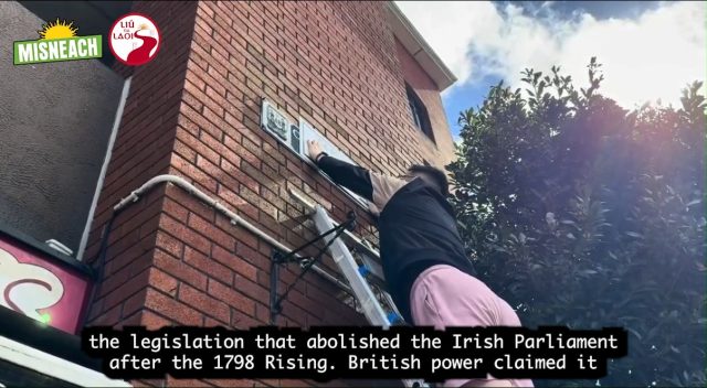 Chuaigh gníomhaithe Misneach agus Liú na Laoi i mbun obair dhíchoilínithe i gCorcaigh le déanaí. 

Inniu, seoladh litir oscailte go comhairleoirí cathrach Chorcaí ag impí orthu rún a rith le tús a chur le Polasaí Díchoilínithe don chathair, lena n-áirítear ainmneacha sráide.

Tá sé i bhfad thar am gur deineadh díchoilíniú ceart ar thírdhreach na cathrach!

— 🇮🇪 —

Misneach and Liú na Laoi activists recently undertook decolonial work in Cork.

Today, an open letter was sent to Cork City councillors urging them to pass a motion to begin developing a Decolonial Policy for the city, including the renaming of streets.

It is long past time that the city’s landscape was properly decolonised!

#Misneach #Díchoilínigh #AthGhaelú #Corcaigh #Gaeilge