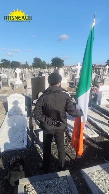 Reáchtáil Misneach Comóradh ar Mháirtín Ó Cadhain, fathach an ghníomhaíochais sóisialta Gaeilge, thar an deireadh seachtaine.

Ina dhiaidh sin thug Fergus Whelan, údar Enemies of the State agus Dissent into Treason, caint leitheadach faoi Chumann na nÉireannach Aontaithe i mBaile Átha Cliath agus na hEasaontóirí Protastúnacha Poblachtánacha sa chathair.

Más mian leat páirt a ghlacadh in obair Misneach, bí i dteagmháil.

— 🇮🇪 —

Over the weekend, Misneach held a commemoration for Máirtín Ó Cadhain, one of the giants of Irish-language social activism.

Following the ceremony, Fergus Whelan, author of Enemies of the State and Dissent into Treason, delivered a wide-ranging talk on the United Irishmen in Dublin and the city's Republican Protestant dissenting tradition.

If you would like to get involved in Misneach's work, get in touch.

#Misneach #Díchoilínigh #ÓCadhain #Gaeilge #BÁC