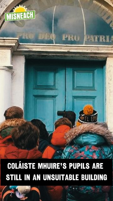 Tá an Roinn Oideachais tar éis na mblianta den mhoilleadóireacht a normalú. An toradh air seo ná go bhfágtar Gaelscoil i suíomh “sealadach” ar feadh i bhfad; rud nach nglacfaí leis i gcóras éifeachtach.

Léiríonn an spadántacht agus na costais as cuimse go bhfuil glacadh ag an maorlathas leis an teip fiú agus páistí fágtha gan infreastruchtúr bunúsach.

Sampla eile é seo de stát caipitleach na Sé Chontae Fhichead ag imeallú an Ghaeloideachais in áit tosaíocht a thabhairt don fhás straitéiseach sprioc bhunaithe ar Ghaelscoileanna agus Gaelcholáistí. 

— 🇮🇪🏫—

The Department of Education has normalised years of delay, leaving a Gaelscoil stuck in a “temporary” site far beyond what any effective system would tolerate.

Its inertia and spiralling costs show a bureaucracy willing to accept failure even when children are left without basic infrastructure. 

This is yet another example of how the capitalist Twenty Six County state pushes Irish medium education to the margins instead of prioritising strategic and targets-based growth for Gaelscoileanna and Gaelcholáistí.

#CeartaSéanta #Gaeloideachas #Gaelscoileanna #Díchoilínigh #ColáisteMhuire